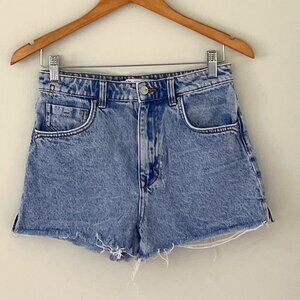 Zara 100% cotton Denim Shorts High Waist Size 6